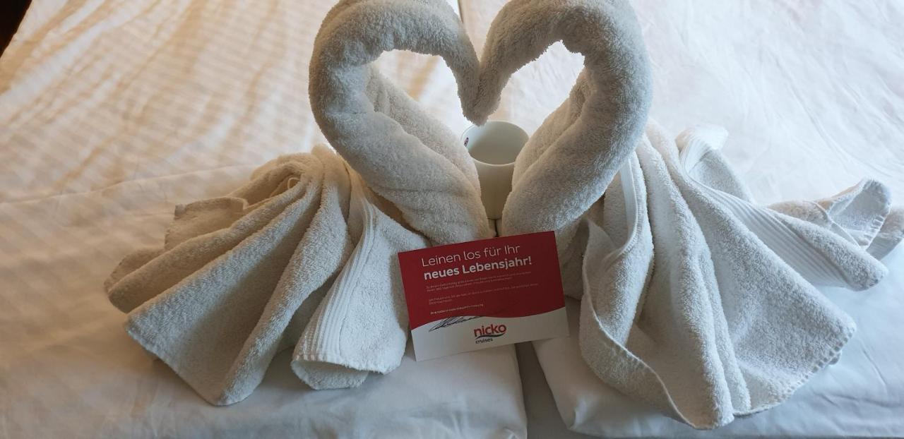 Charme - Hotel Lindenhof Wévercé Esterno foto