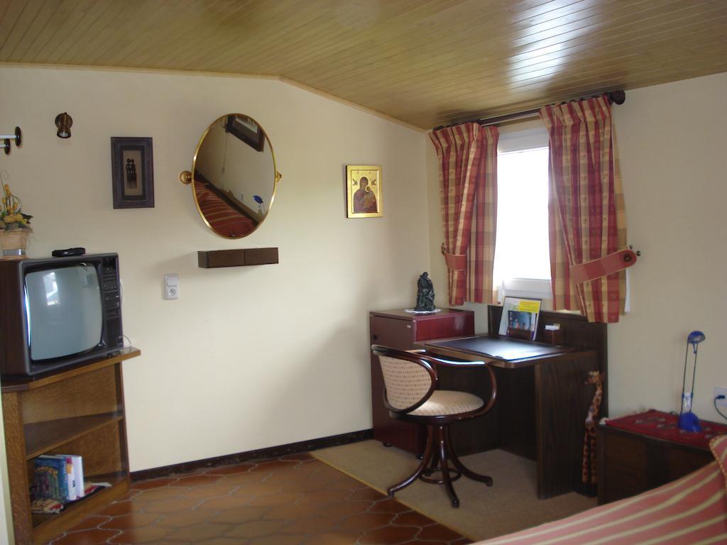 Charme - Hotel Lindenhof Wévercé Esterno foto